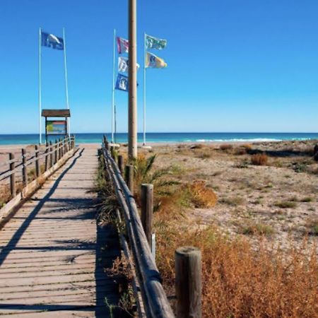 Global Properties, Bonito Adosado Con Jardin En La Playa De Almarda Villa Sagunto Luaran gambar