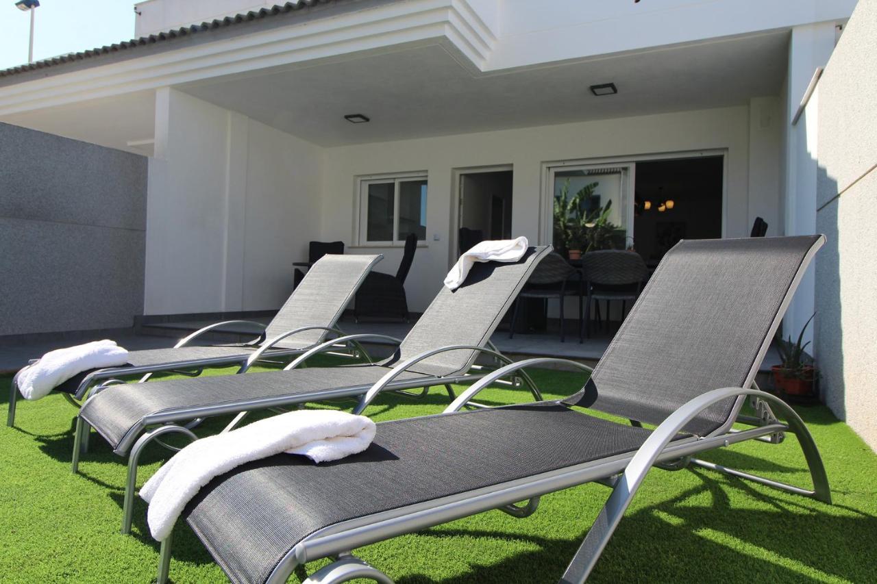 Global Properties, Bonito Adosado Con Jardin En La Playa De Almarda Villa Sagunto Luaran gambar